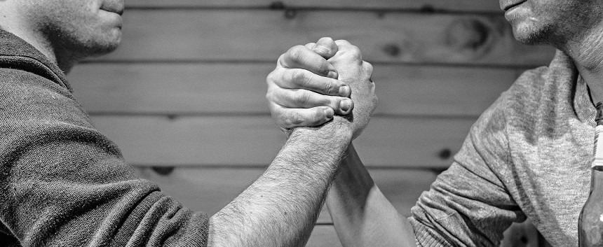 REITS vs. New Trend Social Investment Networks